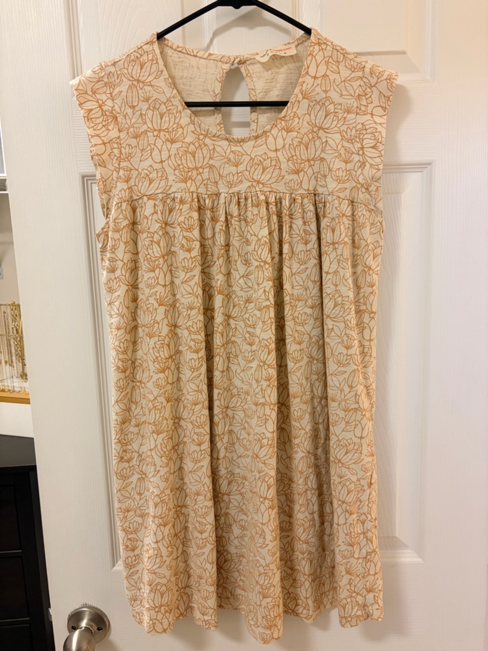 Known Supply Sleeveless Cream Mini Dress with Gold Lotus Blossom Print Sz S